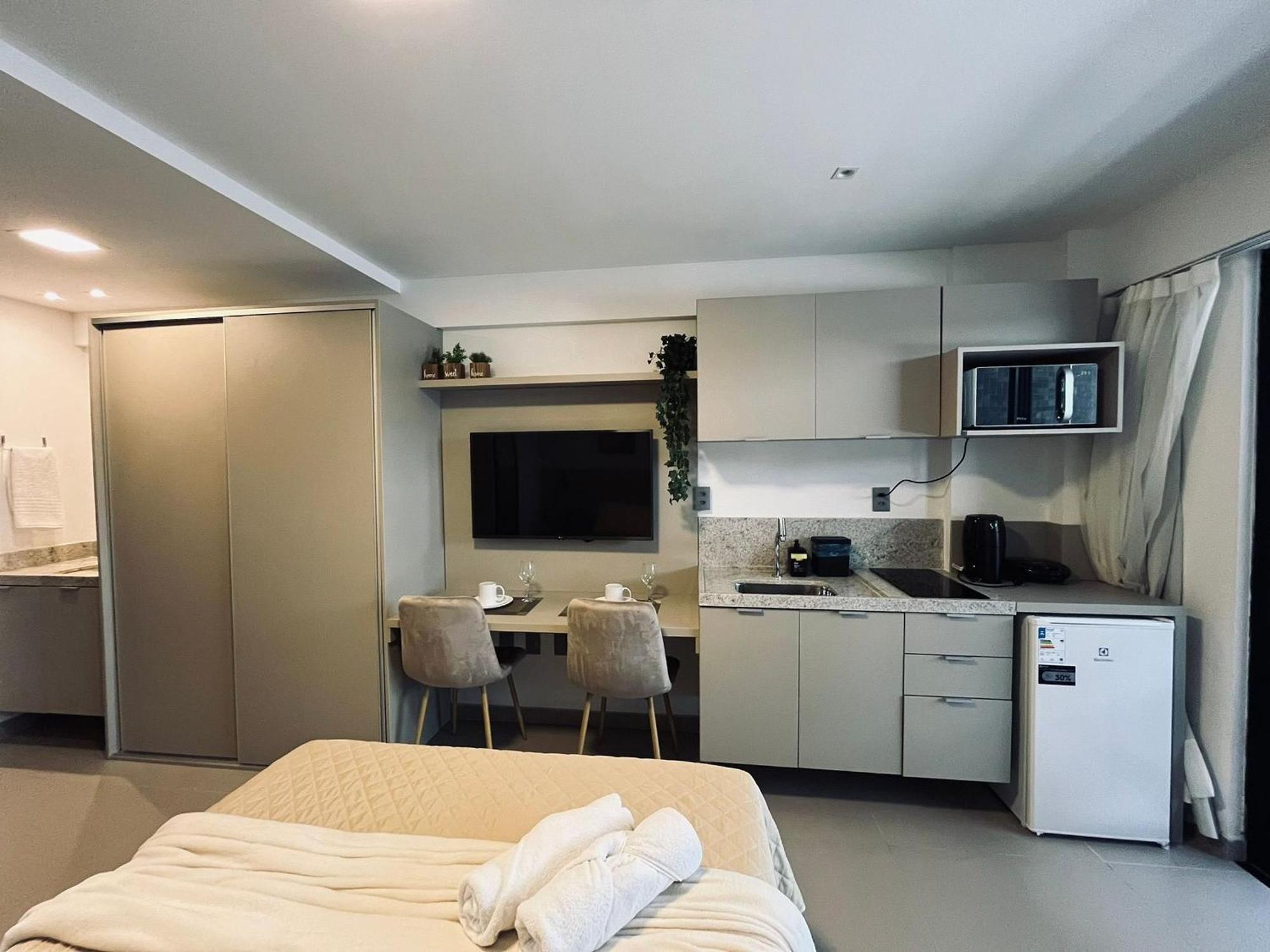 Espaco Com Varanda Proximo Ao Mar. Bh 322 Apartamento *