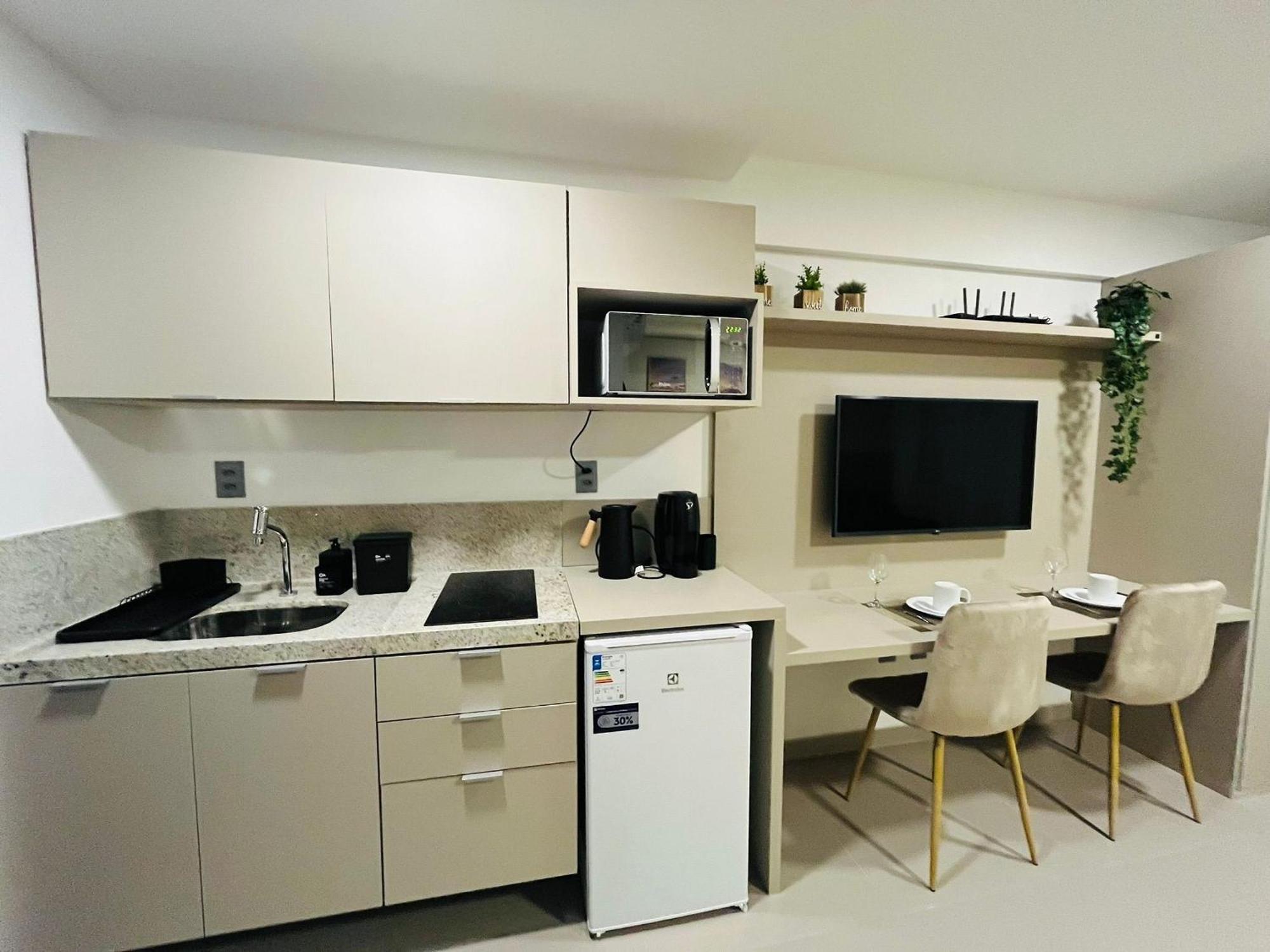 Flat Com Varanda E Vista O Mar. Bh 213 Apartamento *