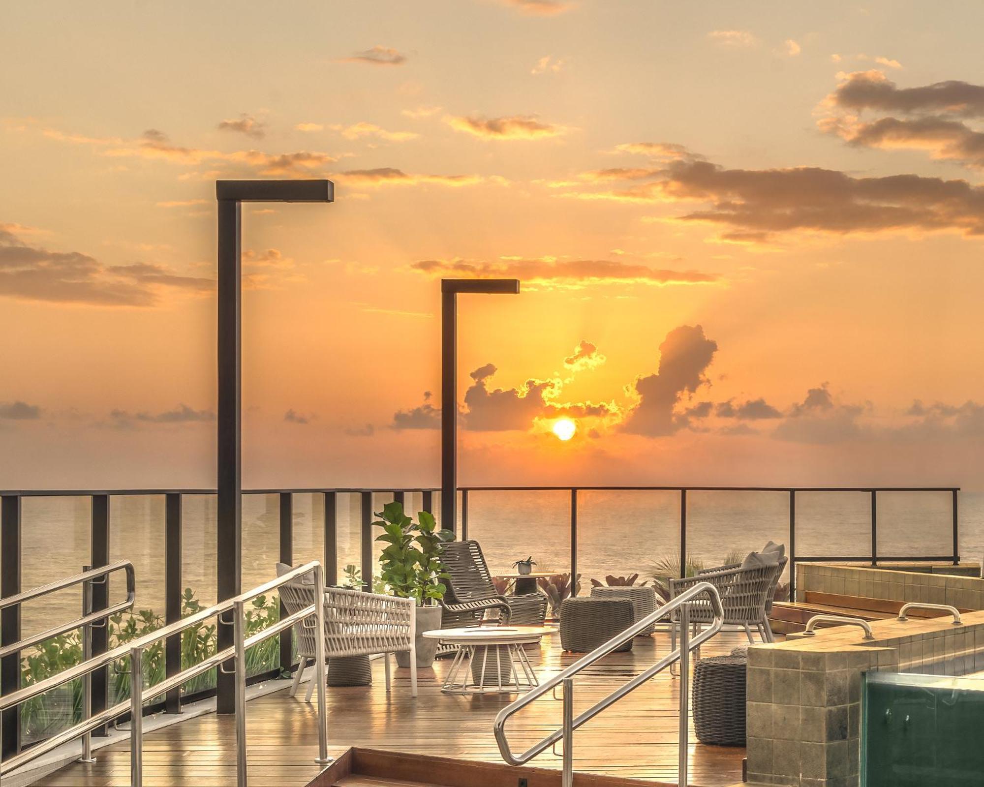Loft Com Hidromassagem Frente Mar E Pe Na Areia Apartment *