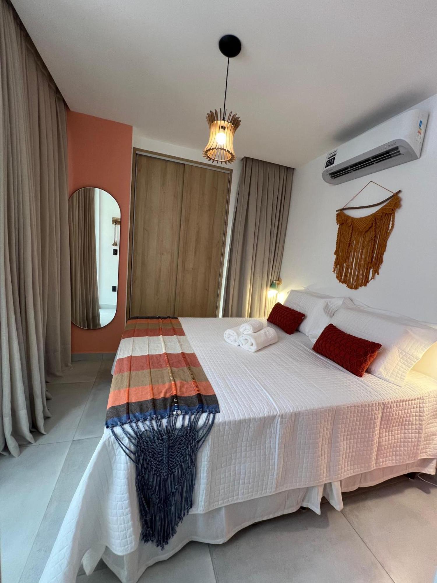 Charmoso Flat Com Varandao Em Tambau Apartamento
