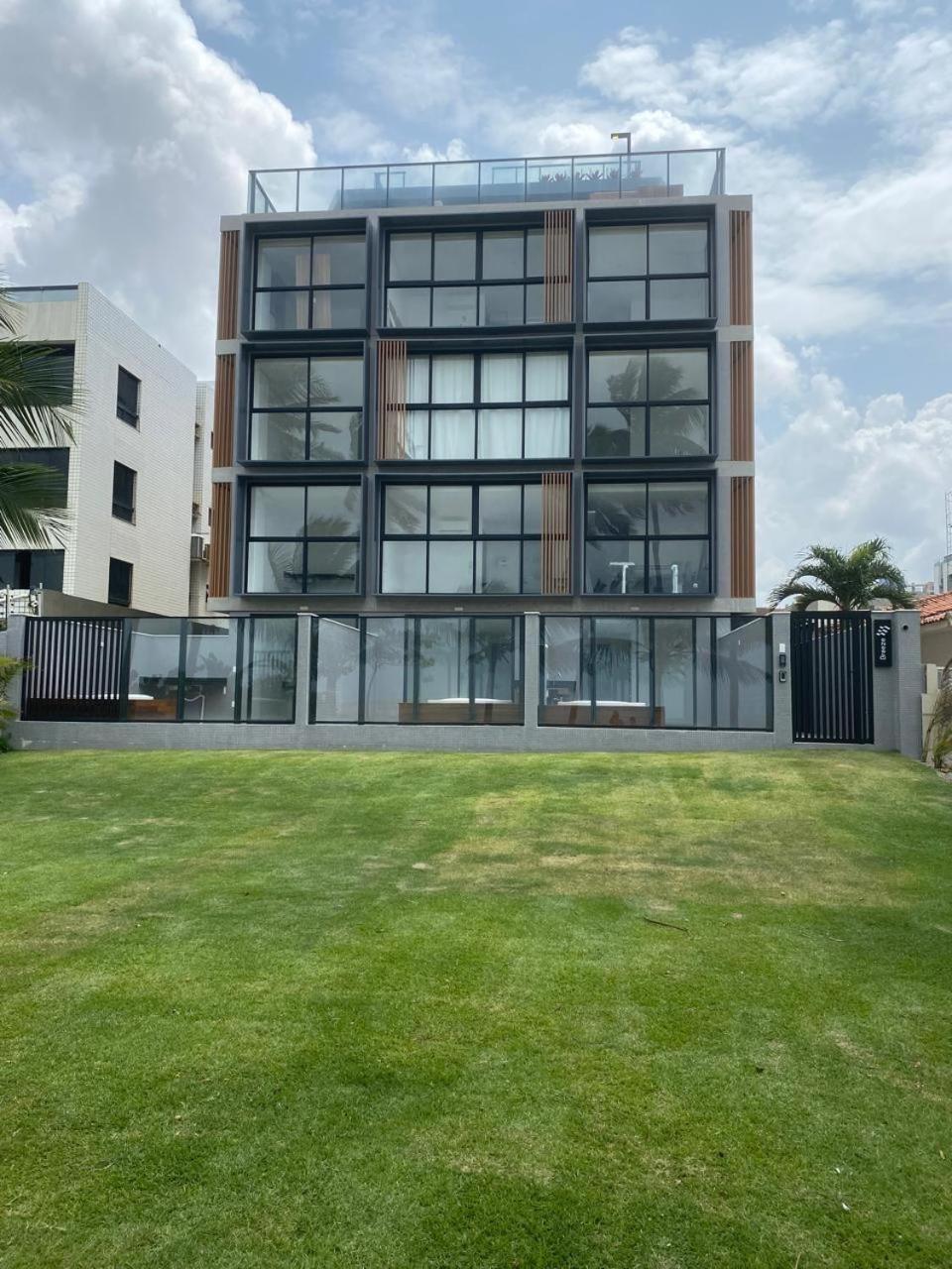 Apartamento Breeze - Lindo Flat Pe Na Areia No Jd Oceania