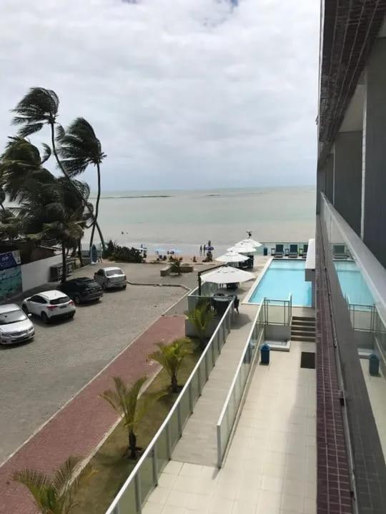 Apartamento Pe Na Areia Do Caribessa Com Piscina João Pessoa