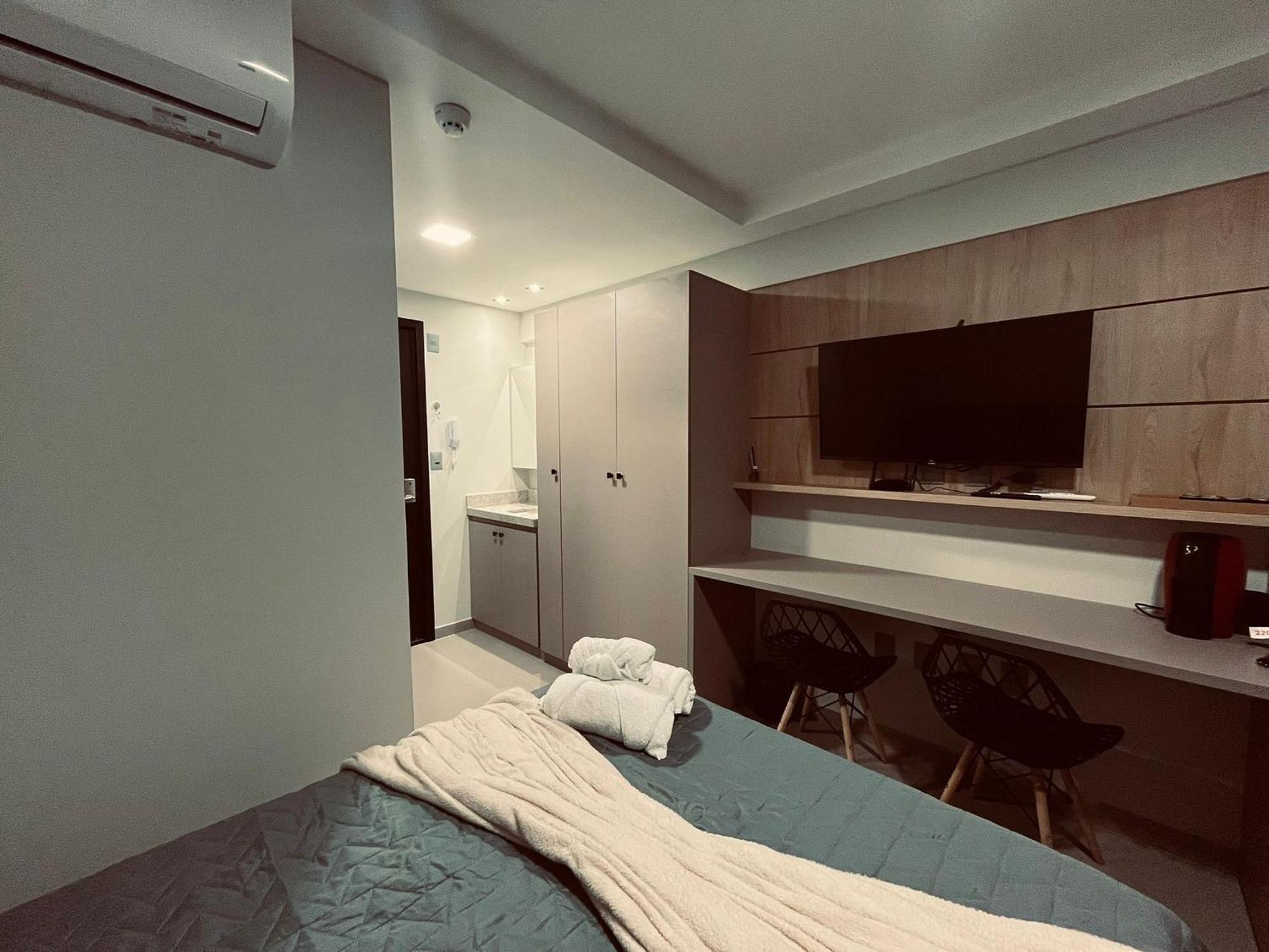 Apartment Flat Em Frete A Praia. Bh 430.