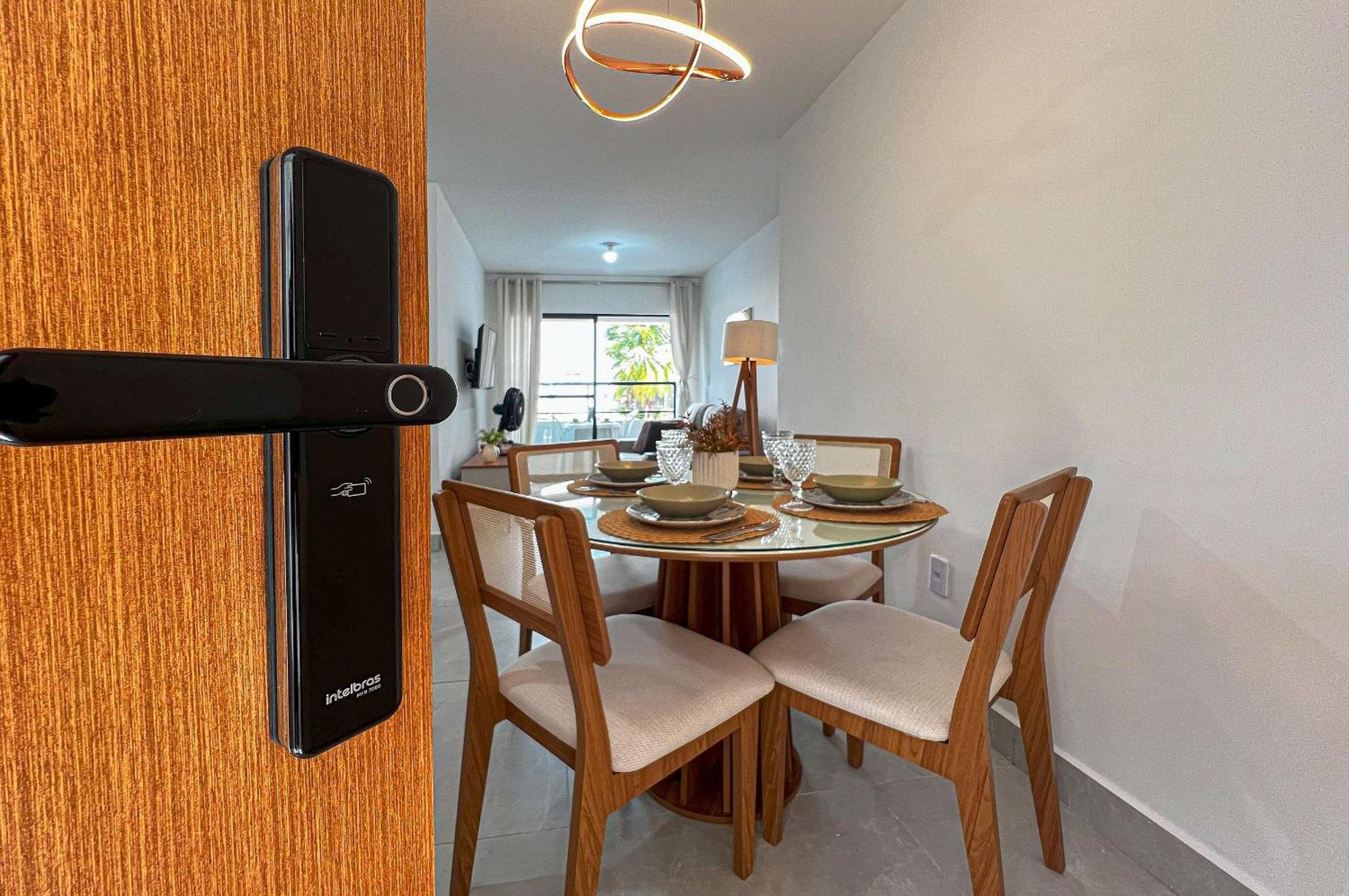 Bessa Apto Novinho 300m 2 Quartos 4 Pessoas Apartamento *
