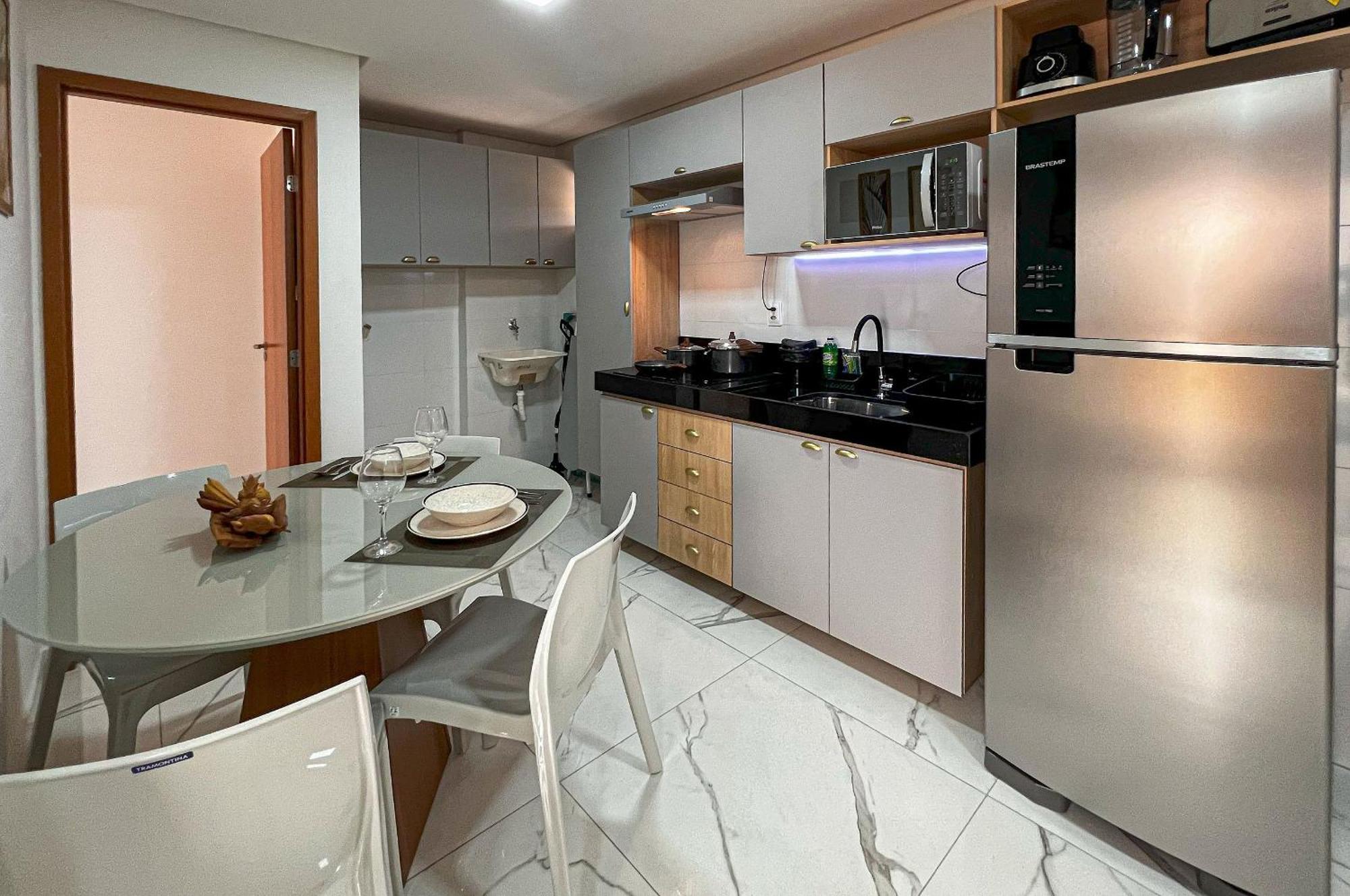 Apartamento Apto Novinho Bessa 200m 4 Pessoas *