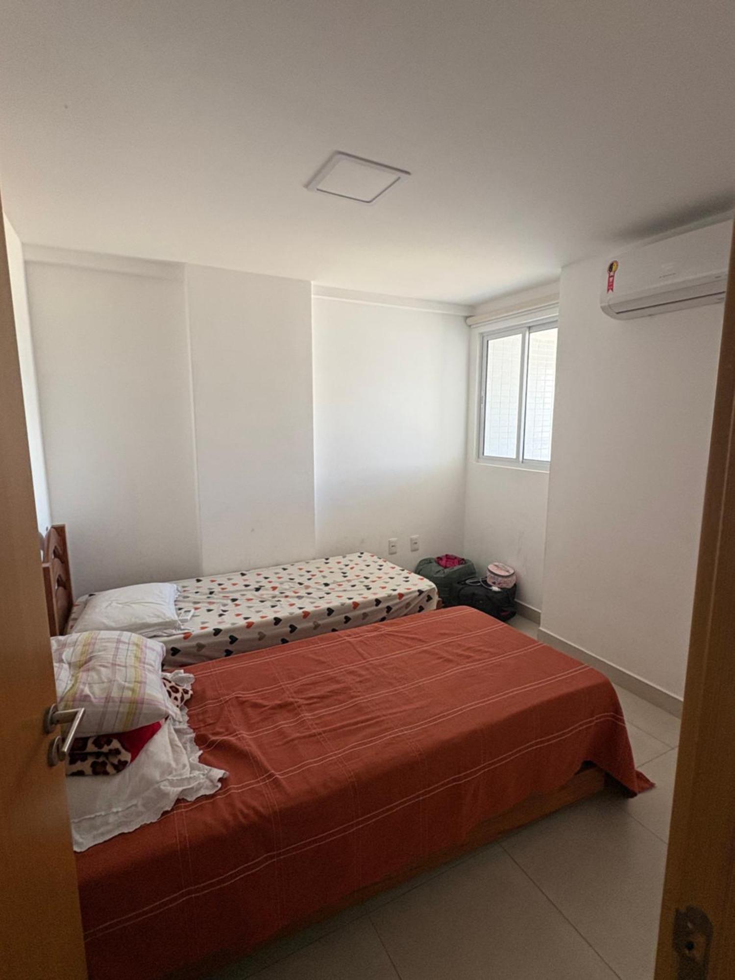 Apartamento Amplo A 500m Da *