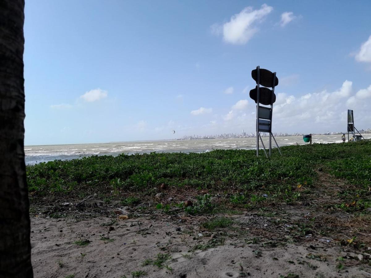 A 1 Min A Pe Da Em Joao Pessoa, De 2 Com Ar Condicionado
