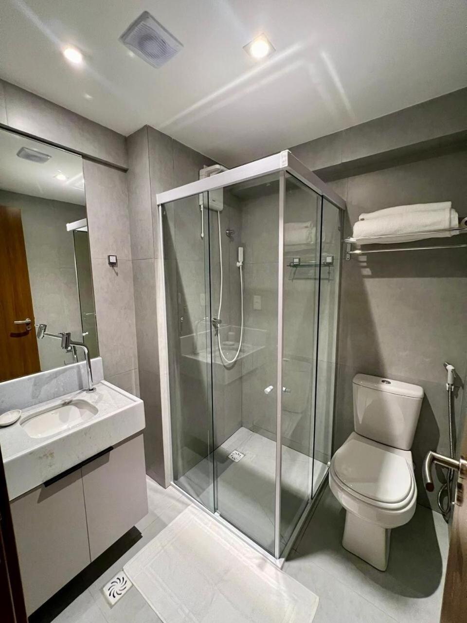 Flat Brisa Do Mar - Pe Na Areia No Restinga Apartamento *