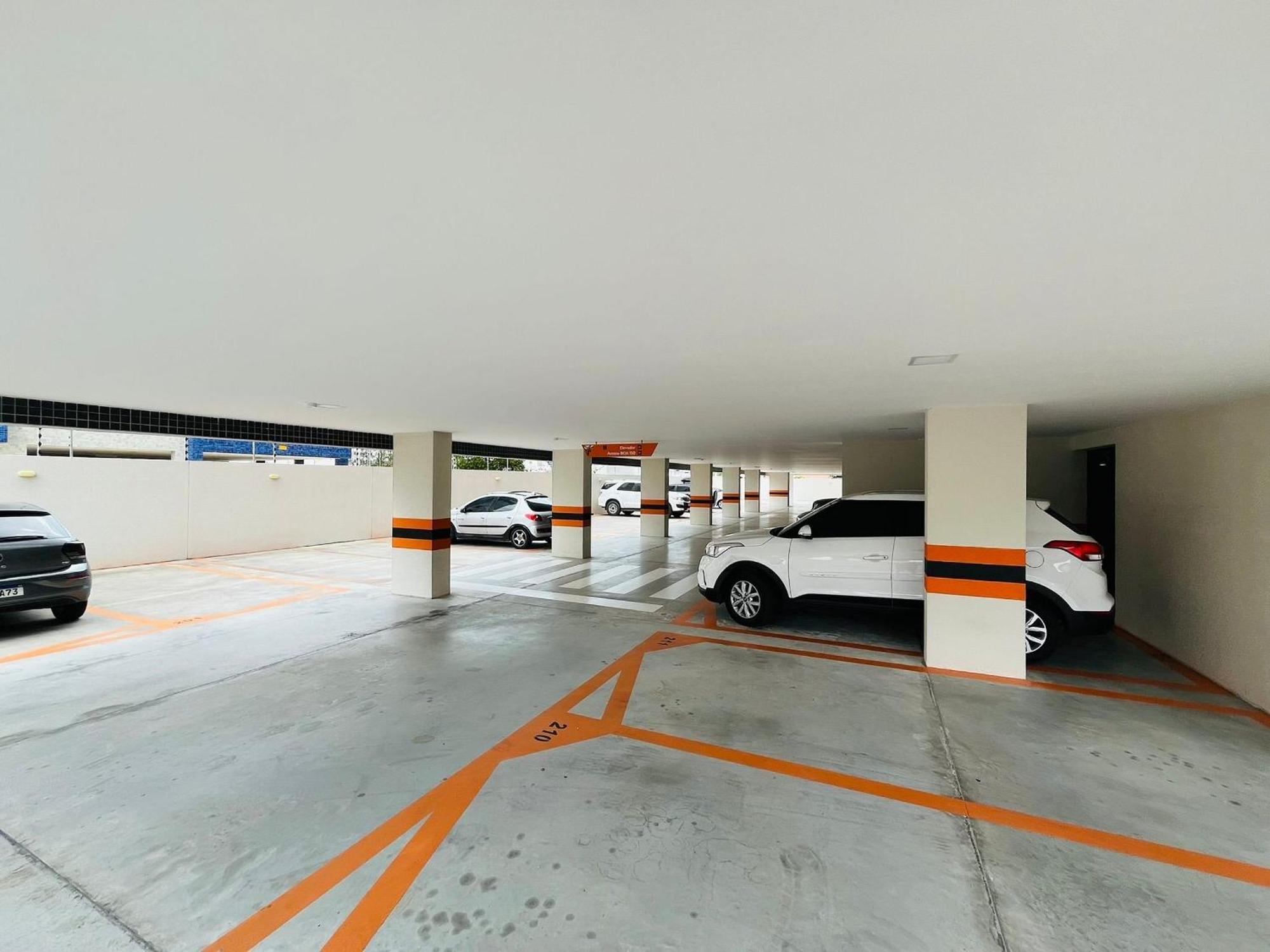 Completo Ate 6 Pessoas. Bx 111. Apartamento