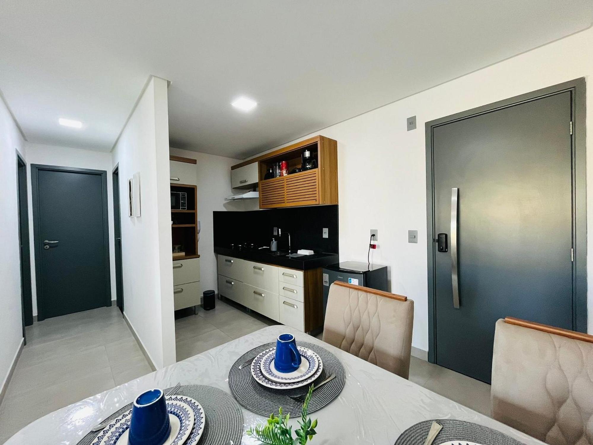 Apartamento Completo Ate 6 Pessoas. Bx 111.