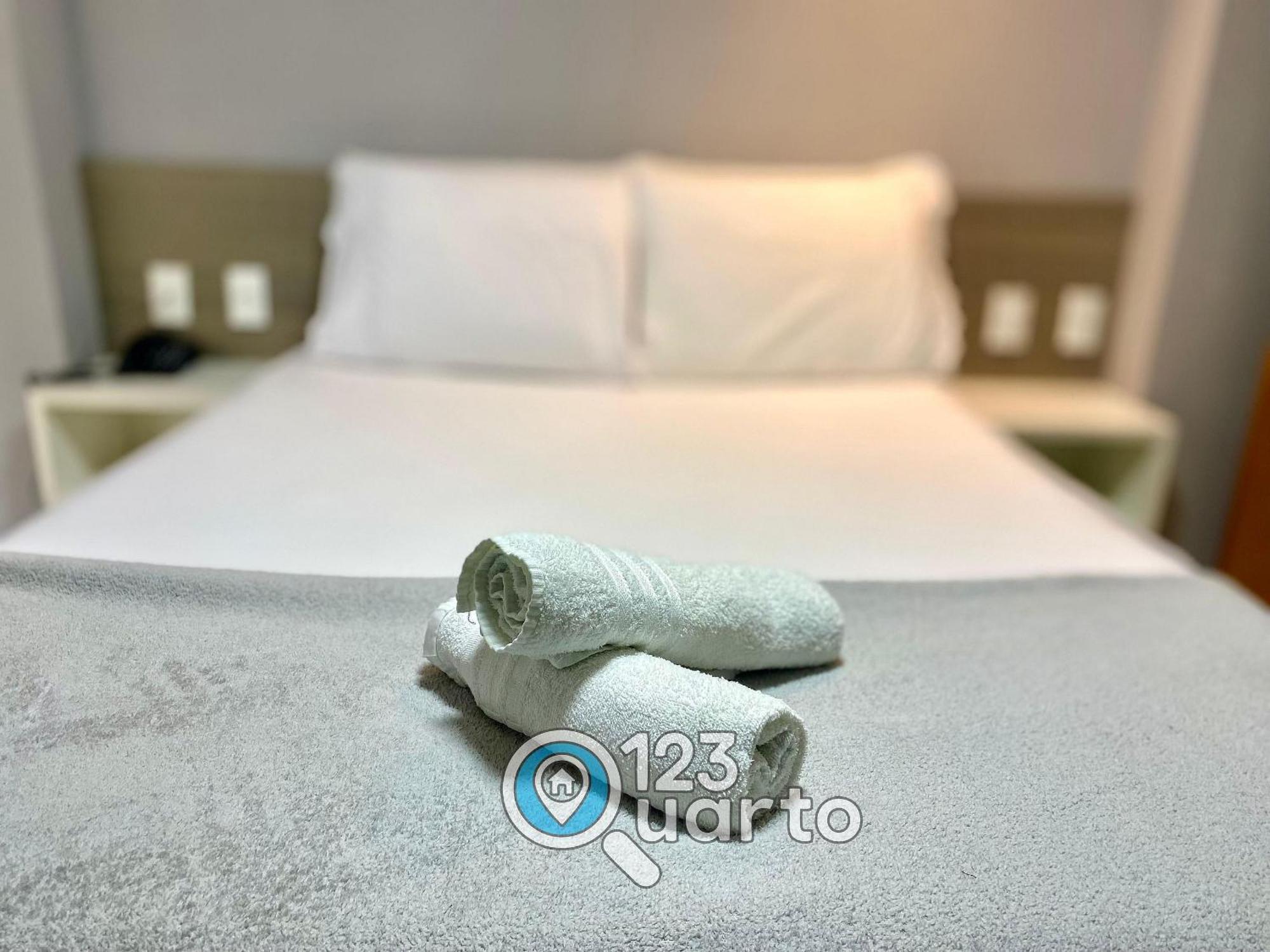 Gold Flat Cabo Branco By 123quarto Apartment