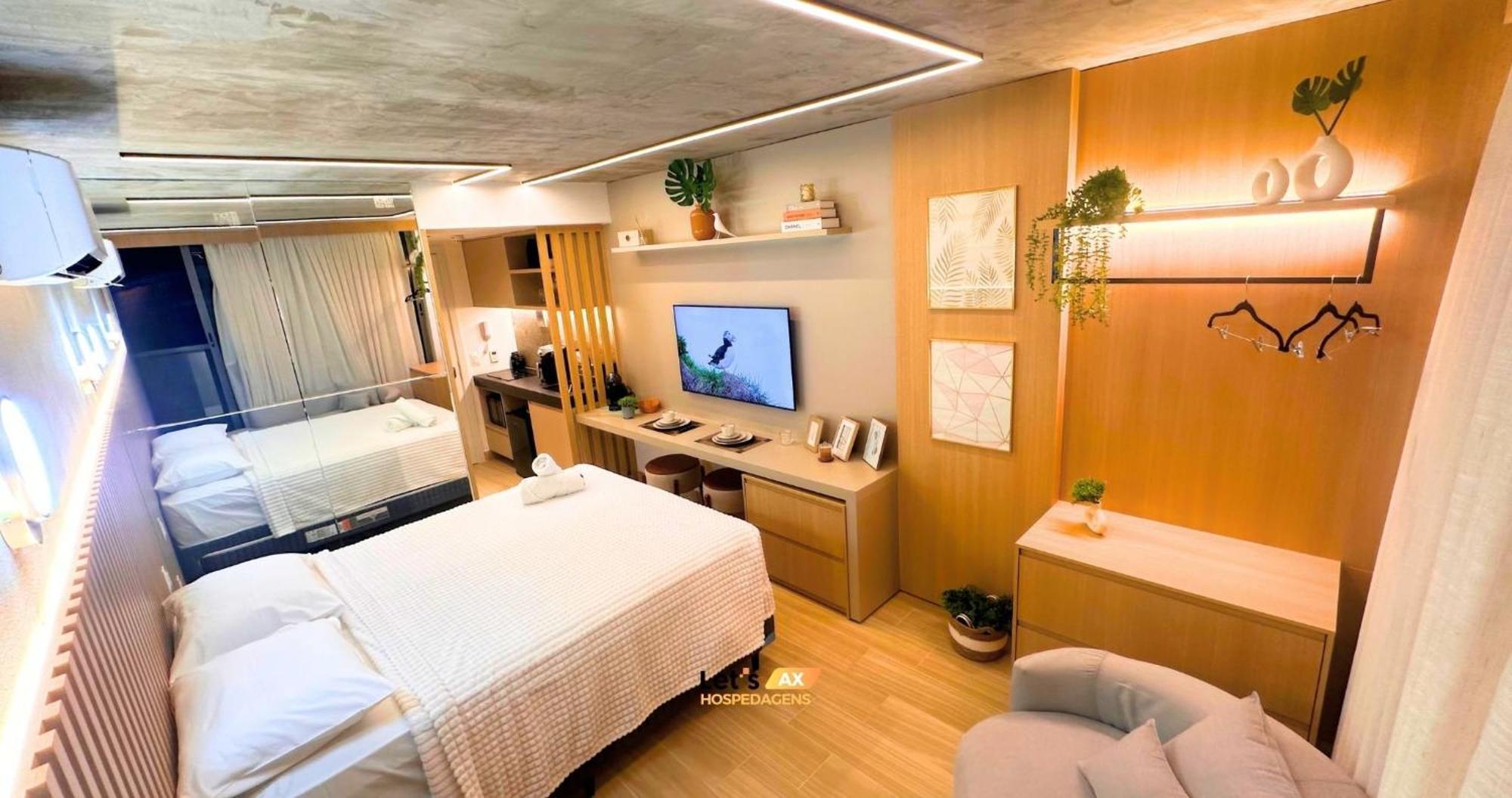 Setai Yacht