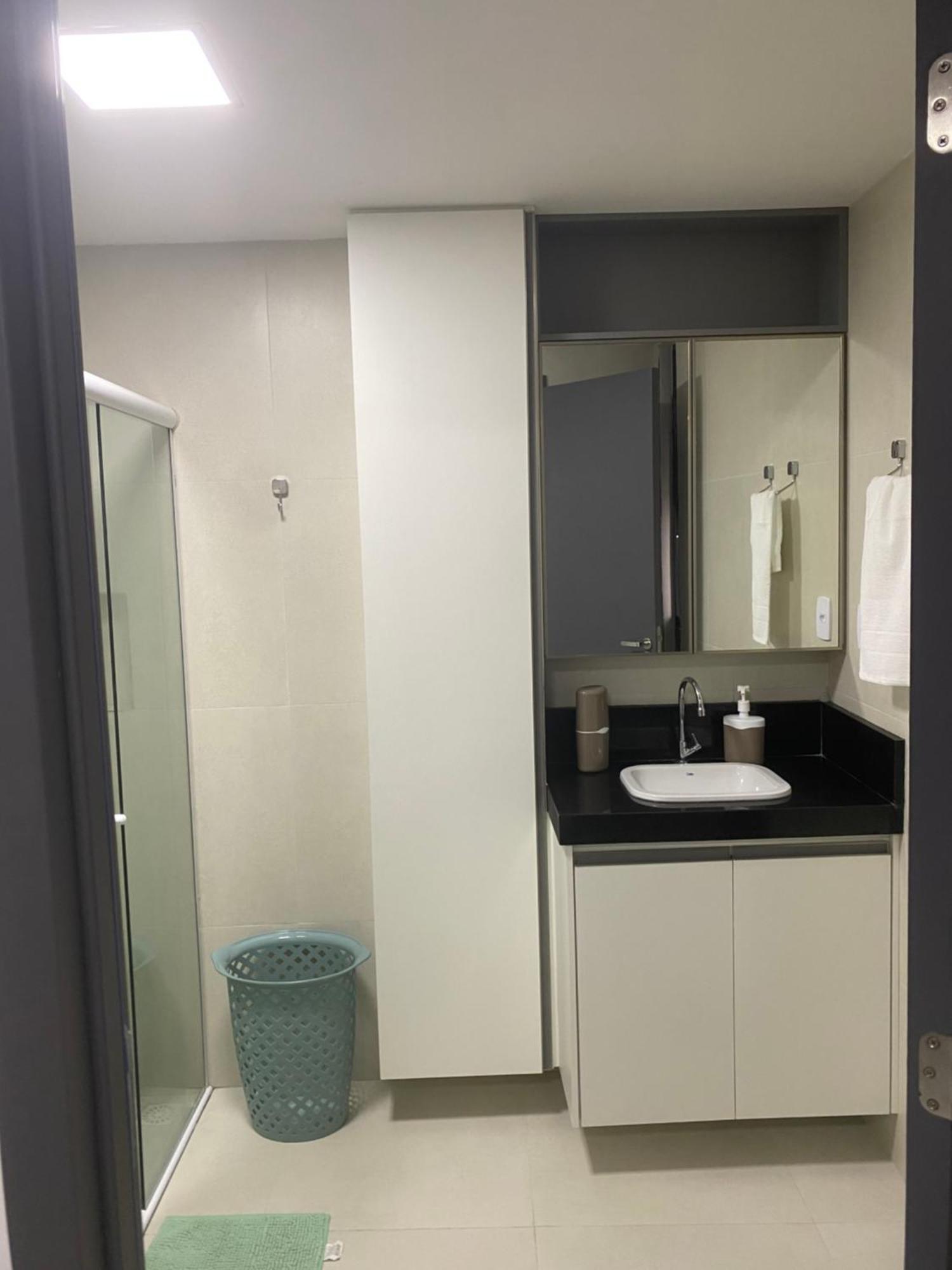 Storey Luxor Apartamento