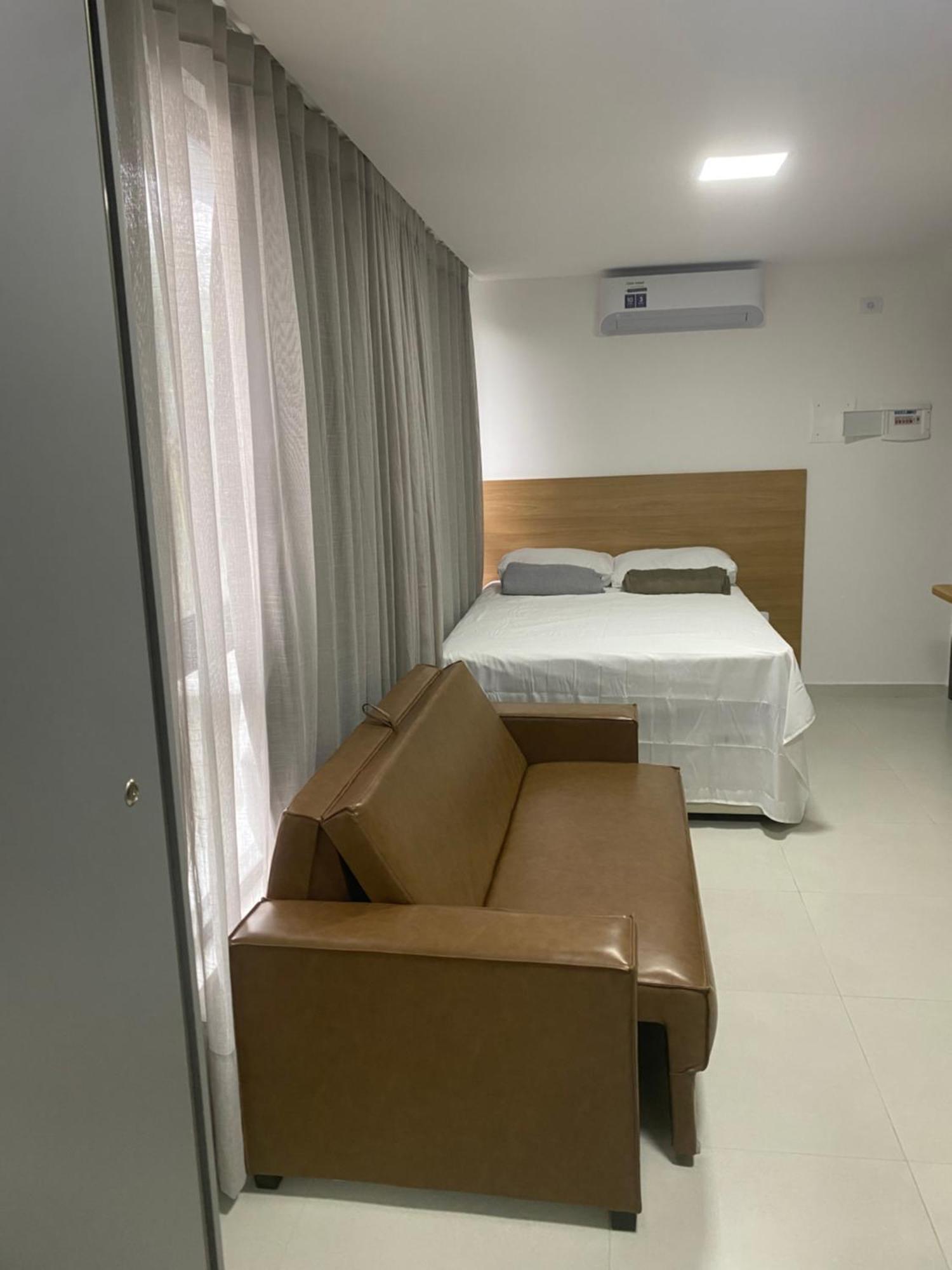 Storey Luxor Apartamento *