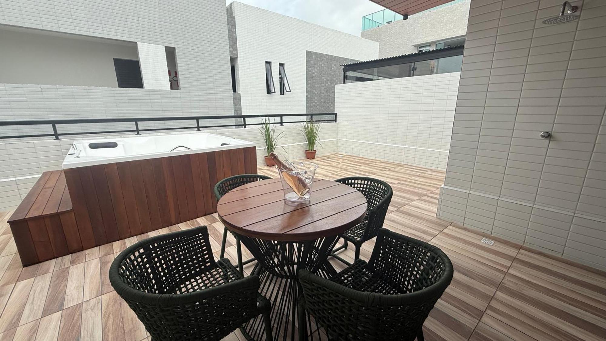 Feel - 4 Pessoas Novo Com Jacuzzi *