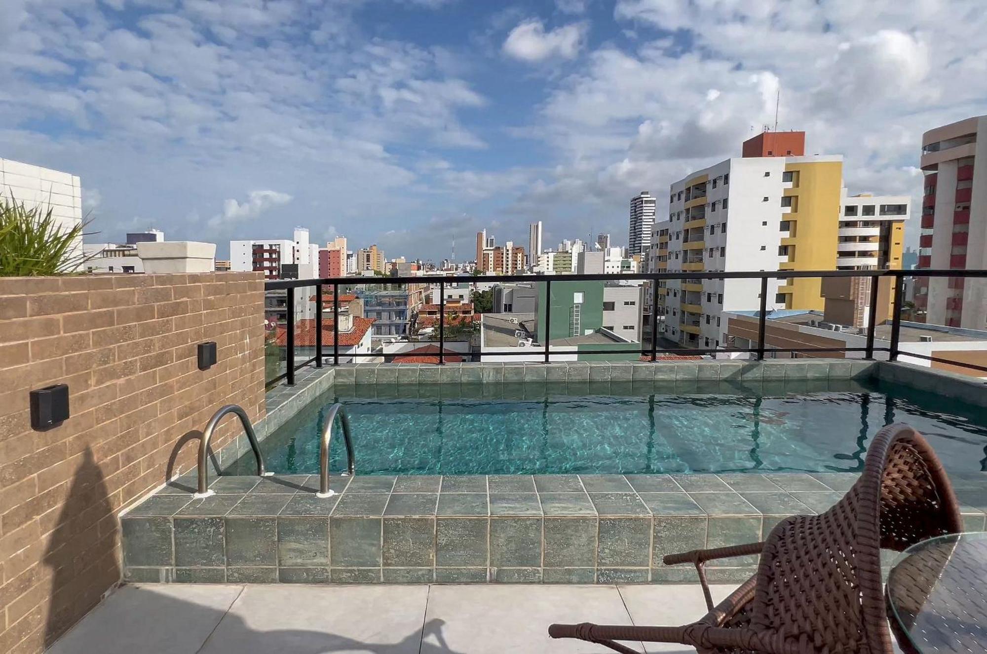Apartamento Flat Bessa Garagem Piscina 3 Pessoas 150m João Pessoa