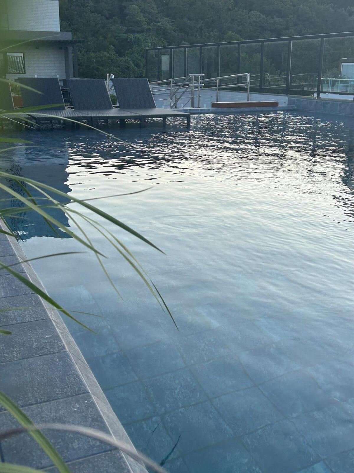 Melhores Flats - Excepcional, Pertinho Do Mar Apartamento *