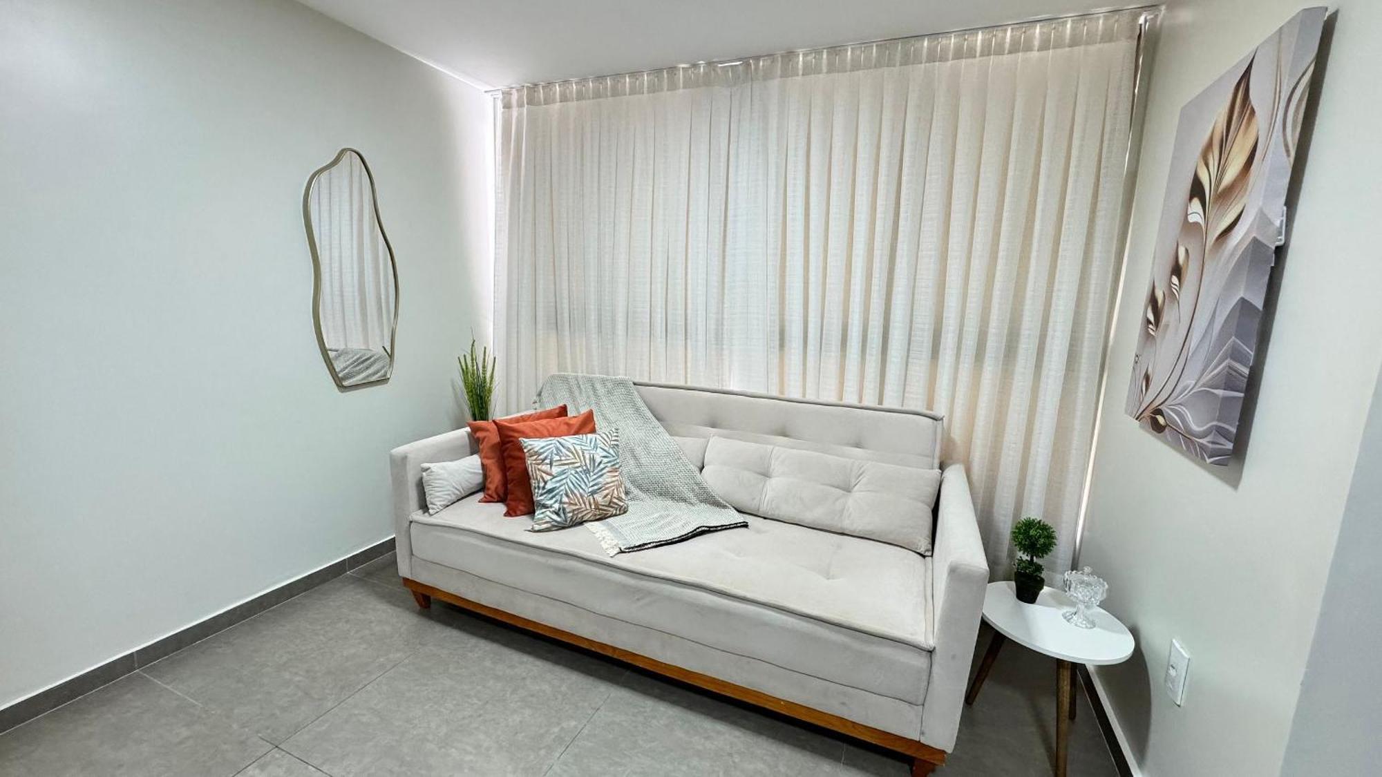 Apartment Flat Vip Solon Manaira