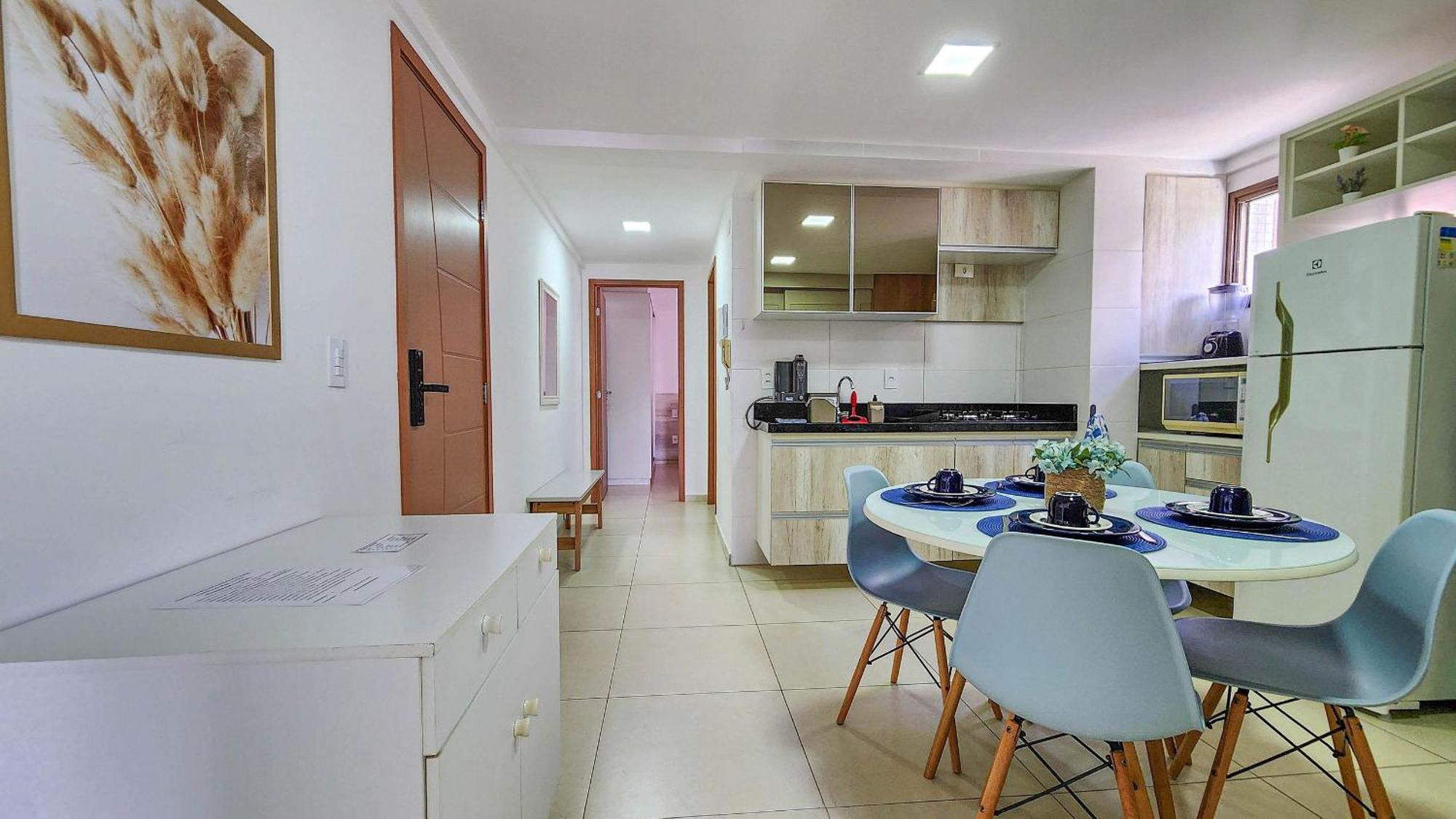Apartamento A 150m Da De Cabo Branco | Conforto E Localizacao Privilegiada