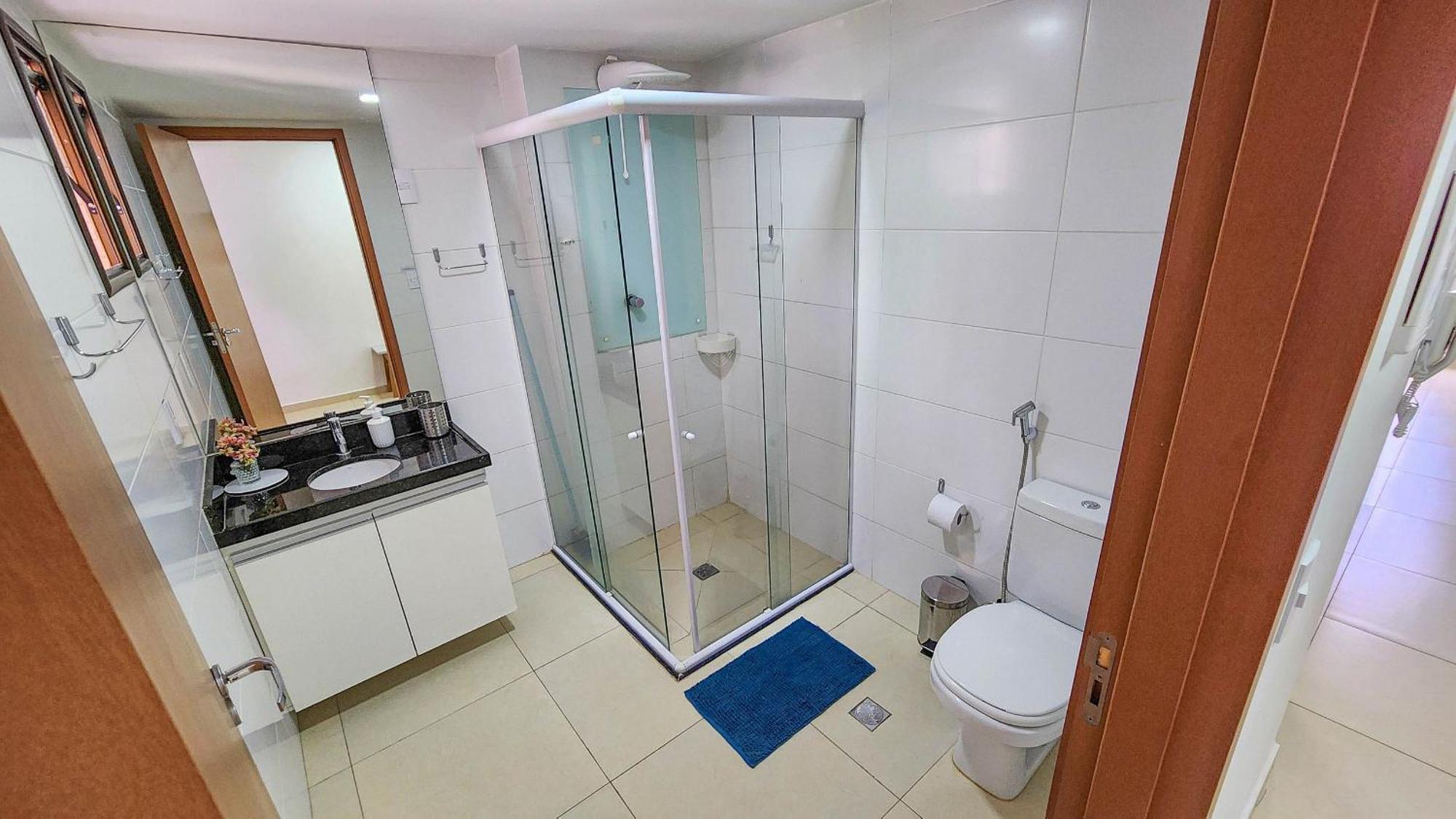 Apartamento A 150m Da De Cabo Branco | Conforto E Localizacao Privilegiada *