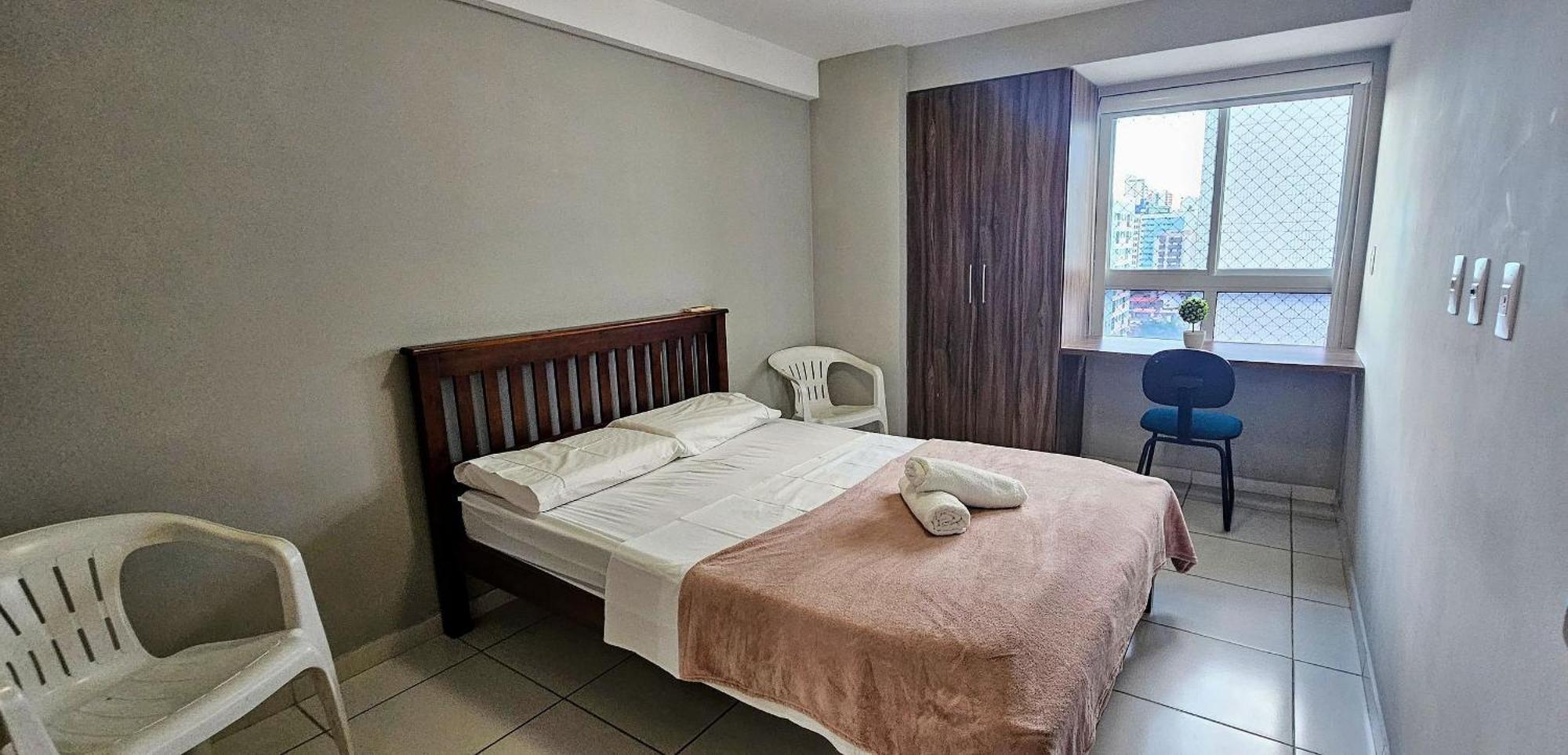 Apartamento Cabo Branco - 2 Dorm, 5 Pessoas, Piscina, Garagem! João Pessoa