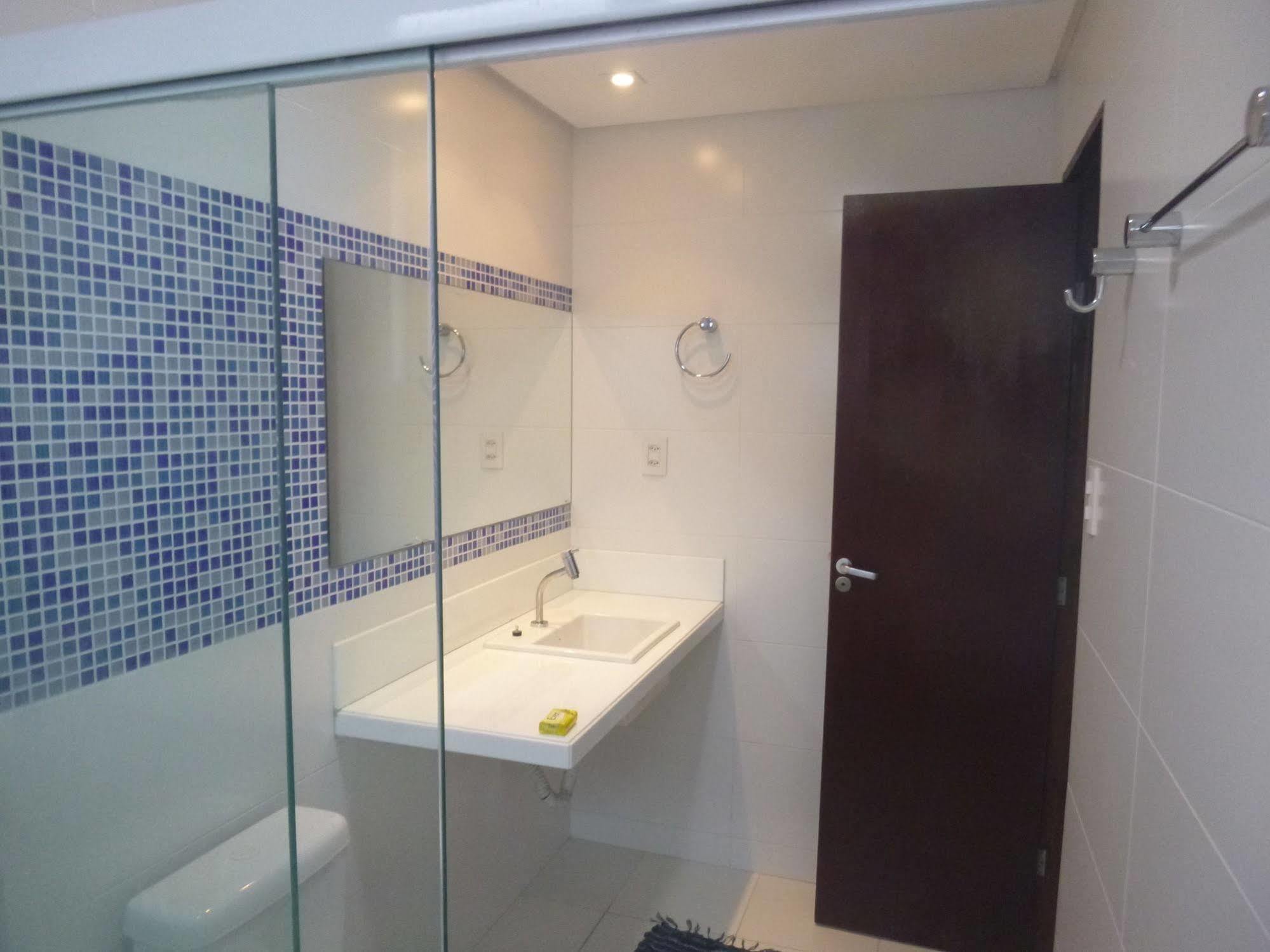 Hospedagem domiciliar Suites Recanto Cajazeiras *