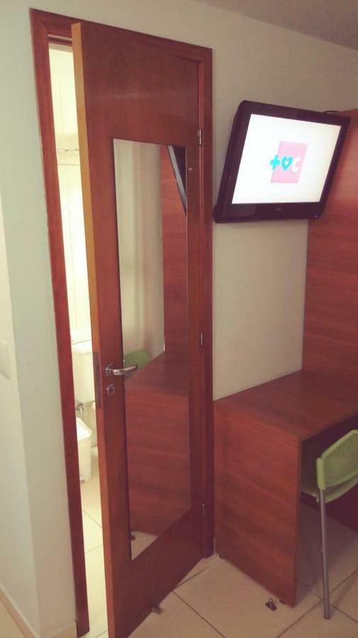Flat A Beira Mar De Com Ar Hotel *