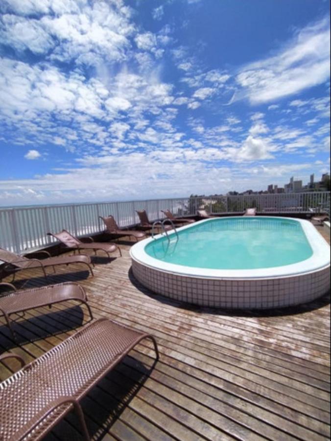 Pacific Flat Apartment *