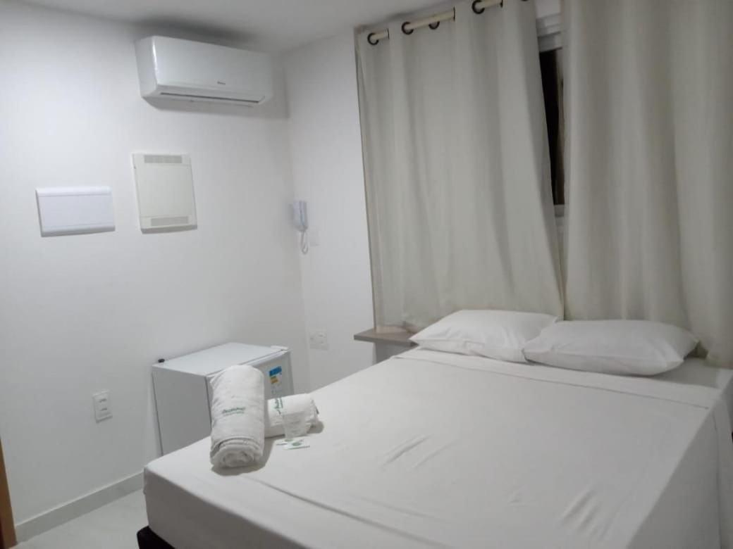 Paradise Flat's Apartment