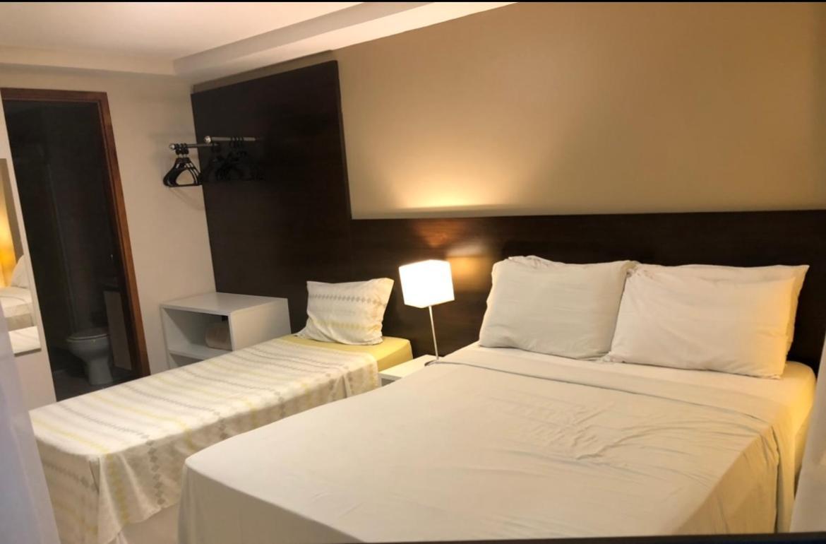 Aparthotel Pacific Flat & Confort A Beira Mar