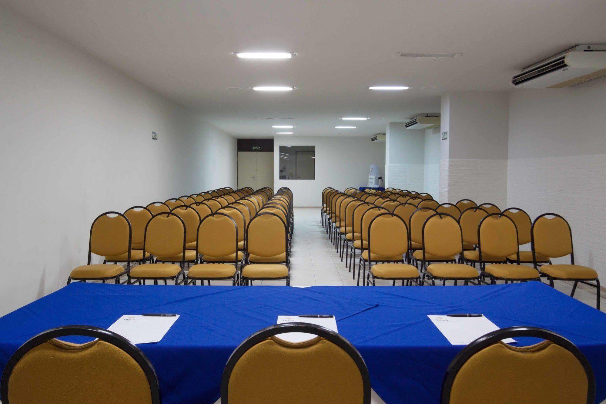 Hotel Brisol